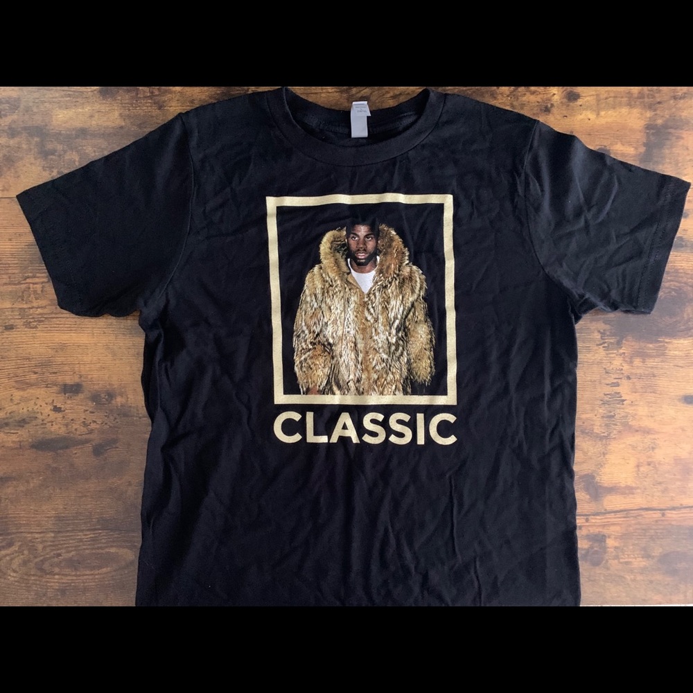 Classic Magic Johnson fur coat T-shirt